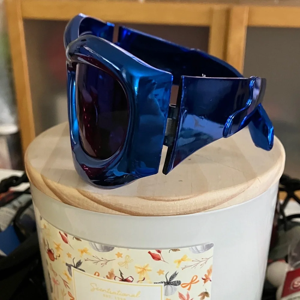 Blue Reflective Sunglasses